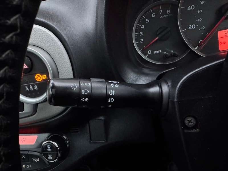 2013 TOYOTA YARIS 2013 TOYOTA YARIS