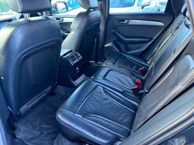 2015 AUDI Q5 2015 AUDI Q5