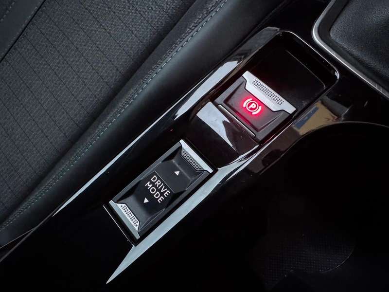 2020 PEUGEOT 208 2020 PEUGEOT 208