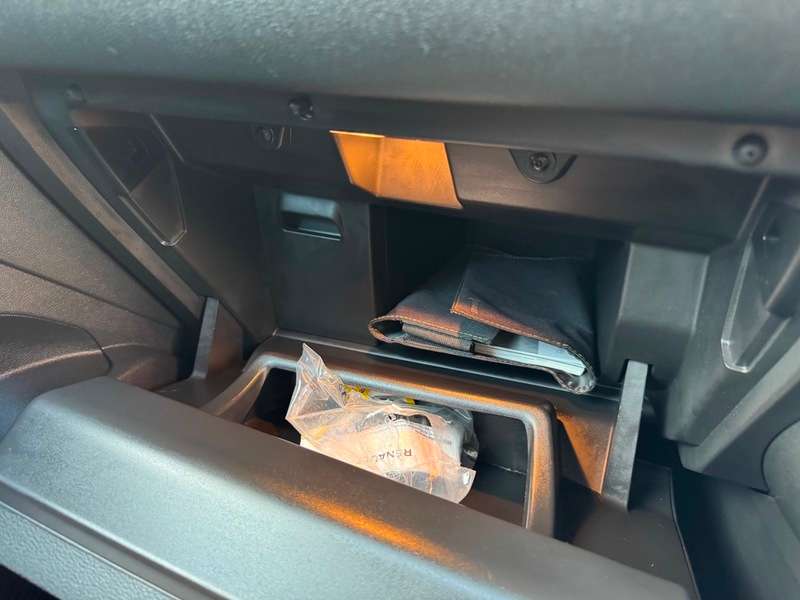 2021 RENAULT CAPTUR 2021 RENAULT CAPTUR