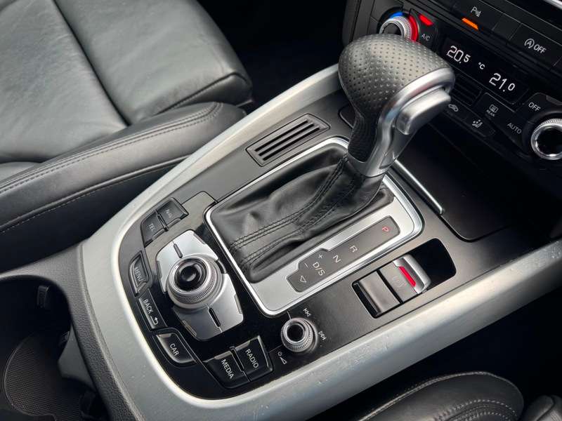 2015 AUDI Q5 2015 AUDI Q5