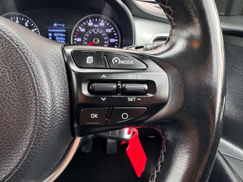 2019 KIA STONIC 2019 KIA STONIC