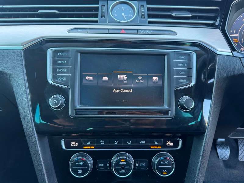 2017 VOLKSWAGEN PASSAT 2017 VOLKSWAGEN PASSAT