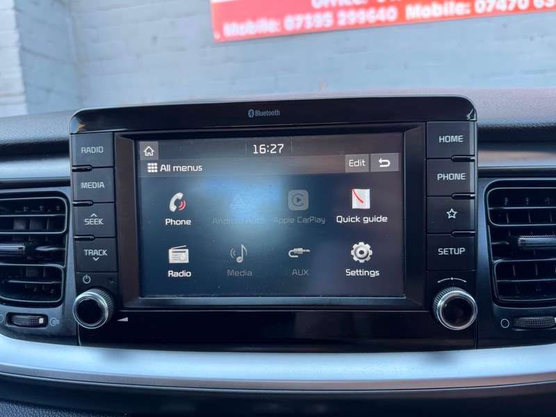 2018 KIA STONIC 2018 KIA STONIC