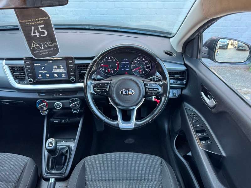 2018 KIA STONIC 2018 KIA STONIC