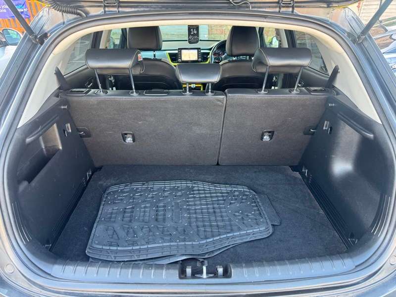 2018 KIA STONIC 2018 KIA STONIC