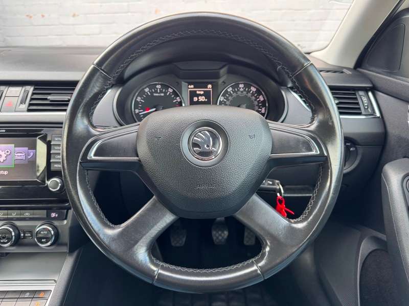 2013 SKODA OCTAVIA 2013 SKODA OCTAVIA