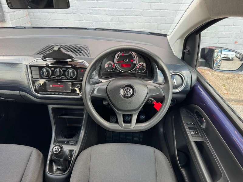2017 VOLKSWAGEN UP 2017 VOLKSWAGEN UP