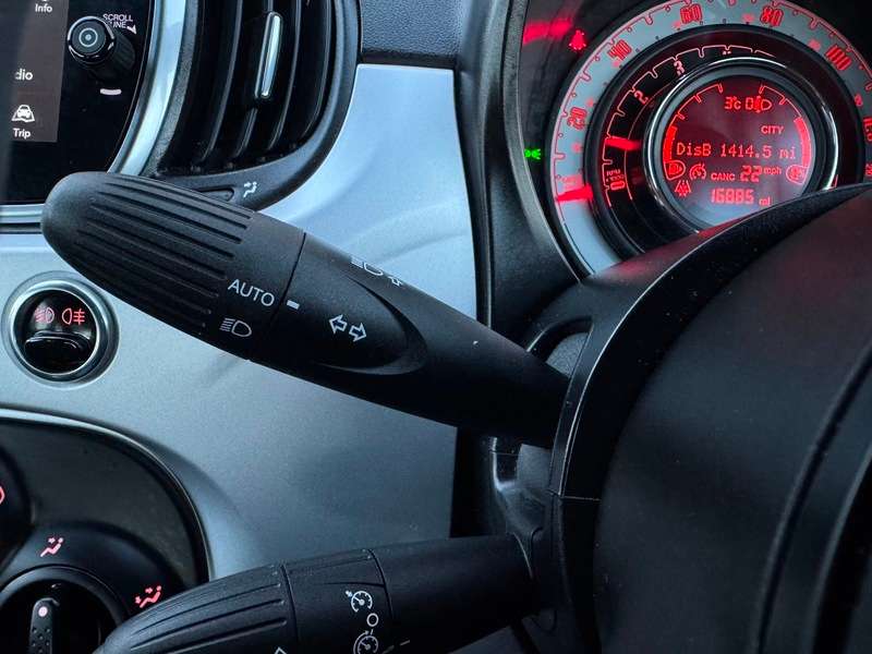 2021 FIAT 500 2021 FIAT 500