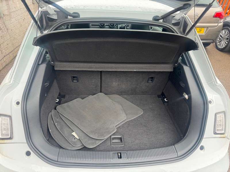 2015 AUDI A1 2015 AUDI A1