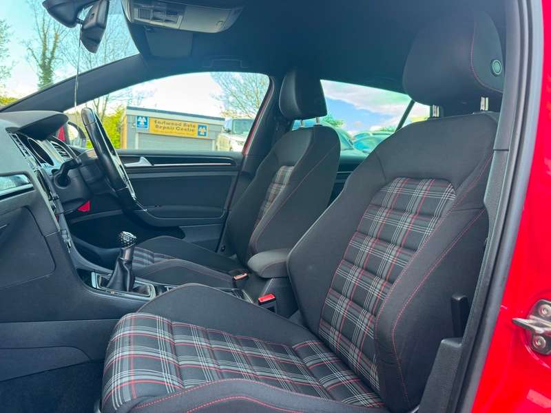 2015 VOLKSWAGEN GOLF 2015 VOLKSWAGEN GOLF