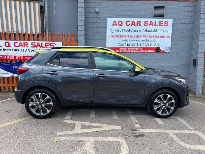 A 2018 KIA STONIC FIRST EDITION A 2018 KIA STONIC FIRST EDITION