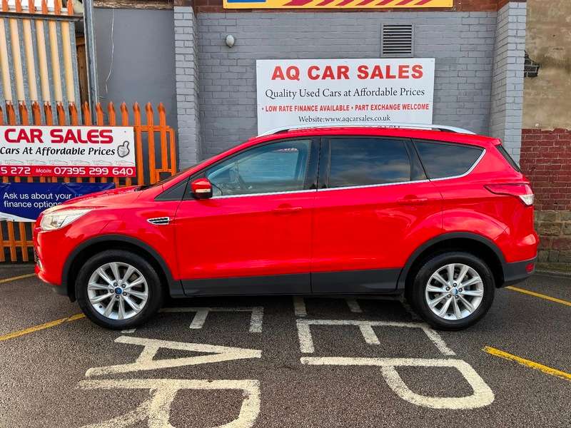 A 2015 FORD KUGA TITANIUM TDCI A 2015 FORD KUGA TITANIUM TDCI