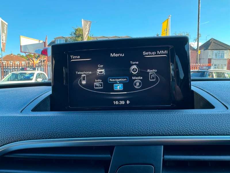 2015 AUDI Q3 2015 AUDI Q3