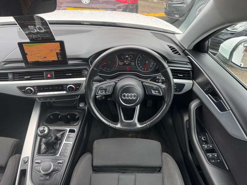 2016 AUDI A4 2016 AUDI A4