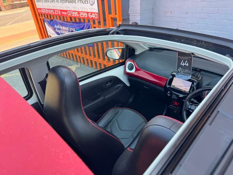 2017 TOYOTA AYGO 2017 TOYOTA AYGO