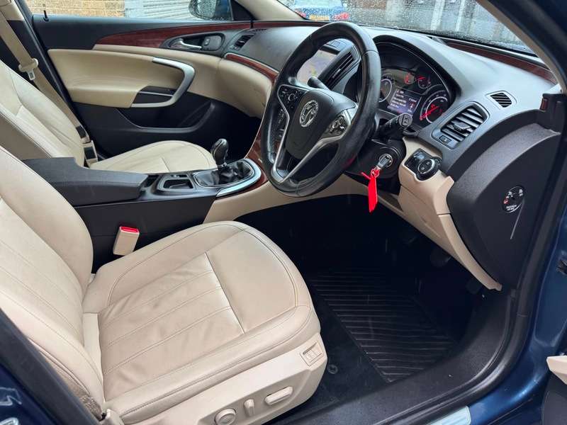 2016 VAUXHALL INSIGNIA 2016 VAUXHALL INSIGNIA
