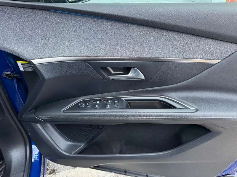 2019 PEUGEOT 3008 2019 PEUGEOT 3008