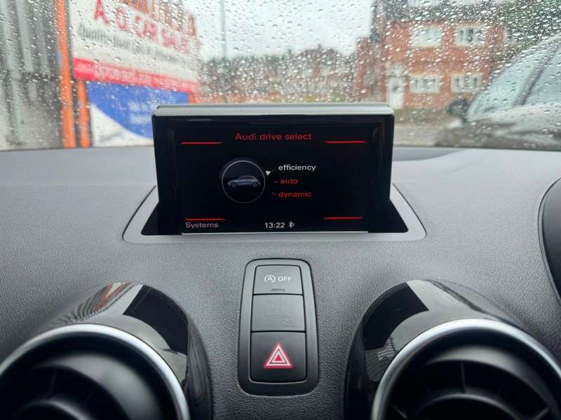 2015 AUDI A1 2015 AUDI A1