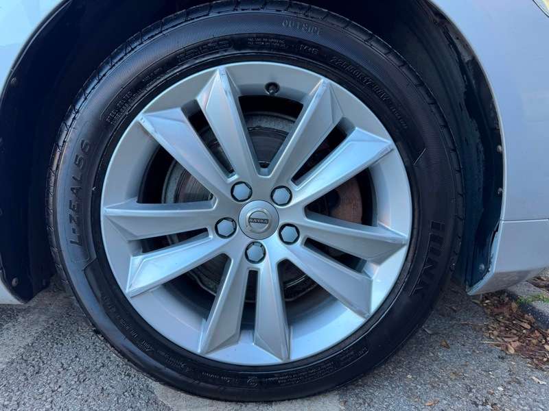 2018 VOLVO V60 2018 VOLVO V60