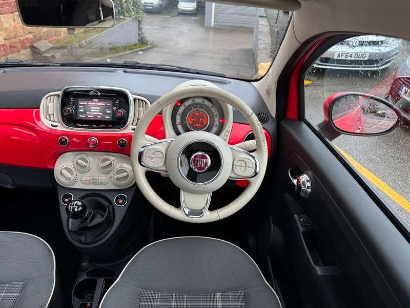 2017 FIAT 500 2017 FIAT 500