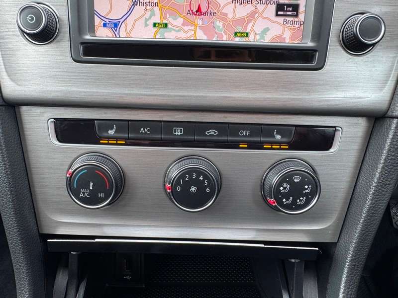 2016 VOLKSWAGEN GOLF 2016 VOLKSWAGEN GOLF