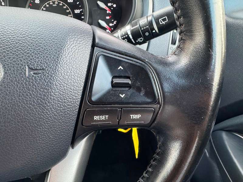 2014 KIA RIO 2014 KIA RIO