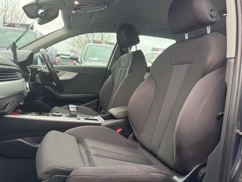 2017 AUDI A4 2017 AUDI A4