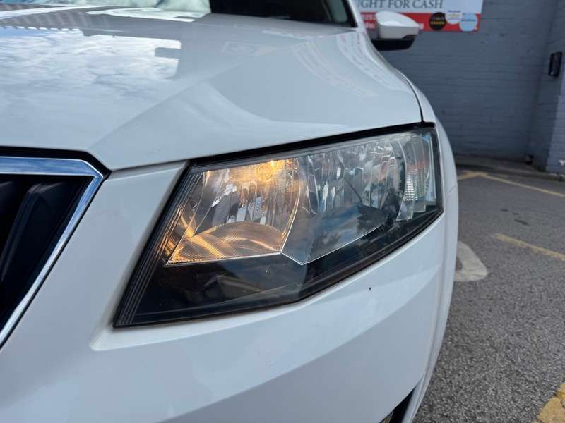 2013 SKODA OCTAVIA 2013 SKODA OCTAVIA