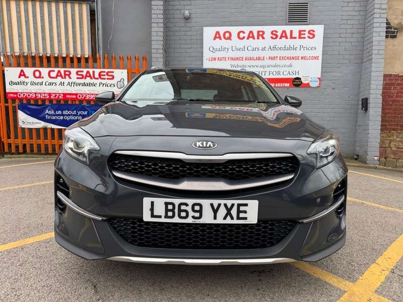 A 2020 KIA CEED XCEED 2 ISG A 2020 KIA CEED XCEED 2 ISG