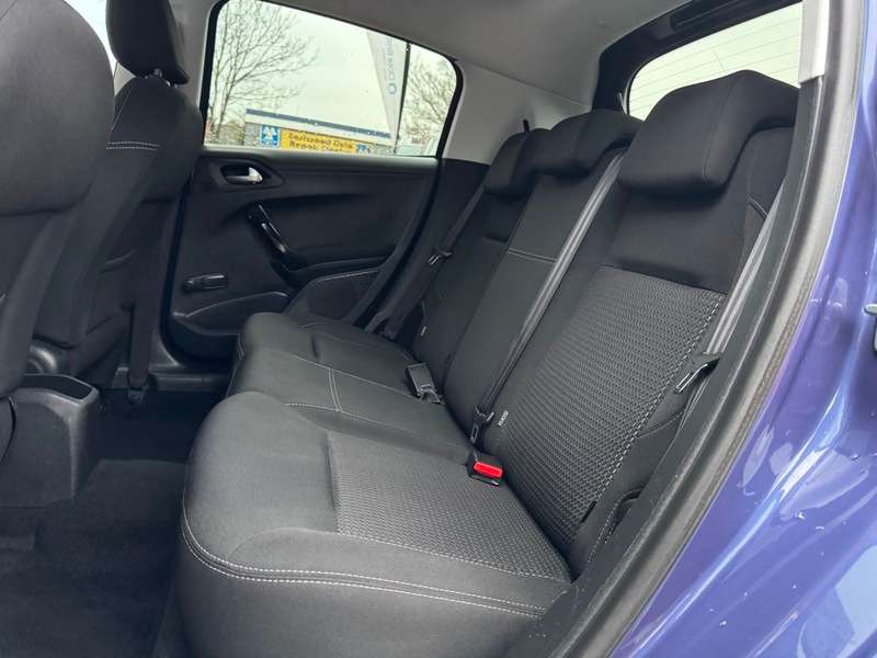 2016 PEUGEOT 208 2016 PEUGEOT 208