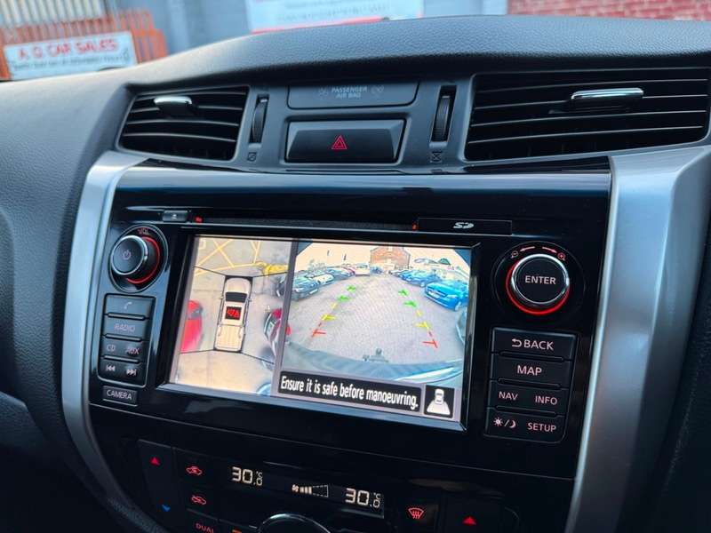 2016 NISSAN NAVARA 2016 NISSAN NAVARA