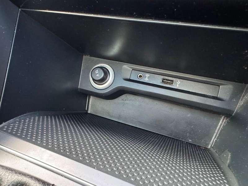 2016 VOLKSWAGEN TOURAN 2016 VOLKSWAGEN TOURAN