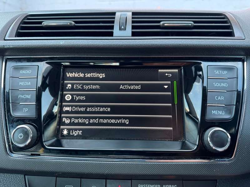 2015 SKODA FABIA 2015 SKODA FABIA