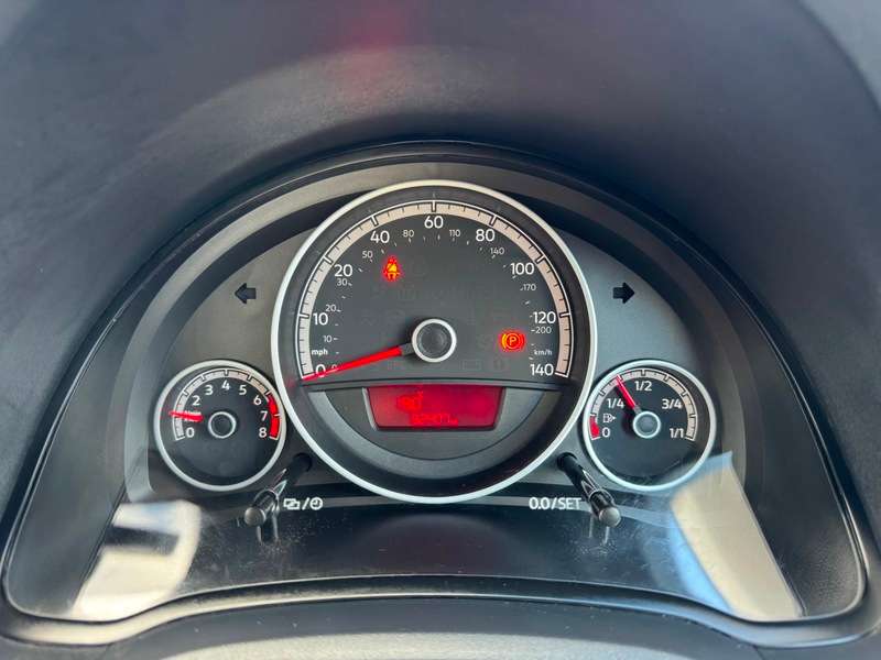 2017 VOLKSWAGEN UP 2017 VOLKSWAGEN UP