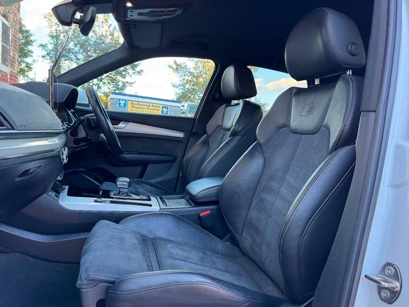 2021 AUDI Q5 2021 AUDI Q5