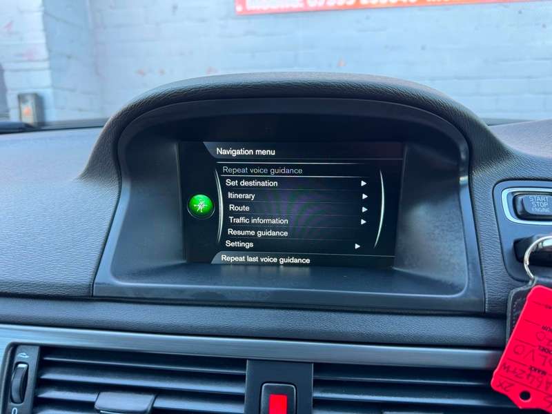 2014 VOLVO V70 2014 VOLVO V70