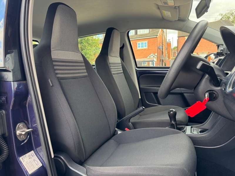2017 VOLKSWAGEN UP 2017 VOLKSWAGEN UP