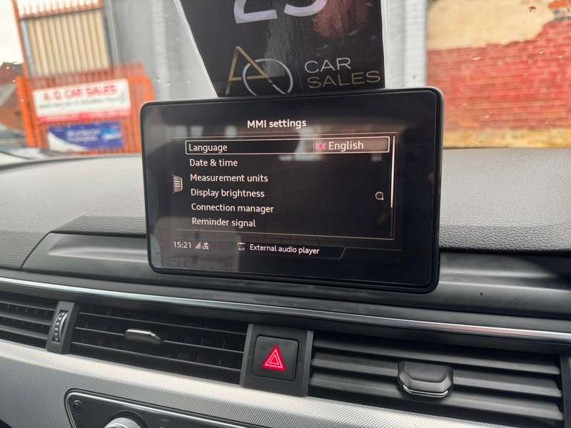 2017 AUDI A4 2017 AUDI A4