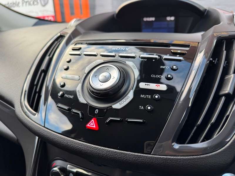 2015 FORD KUGA 2015 FORD KUGA