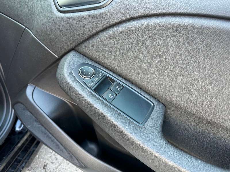 2020 RENAULT CLIO 2020 RENAULT CLIO