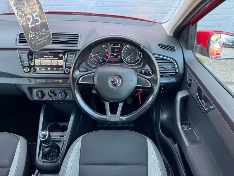 2015 SKODA FABIA 2015 SKODA FABIA
