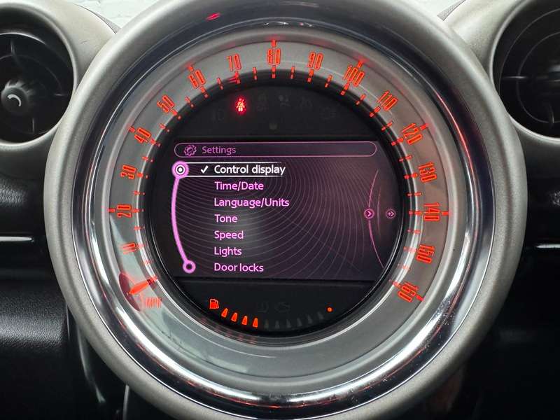 2011 MINI COUNTRYMAN 2011 MINI COUNTRYMAN