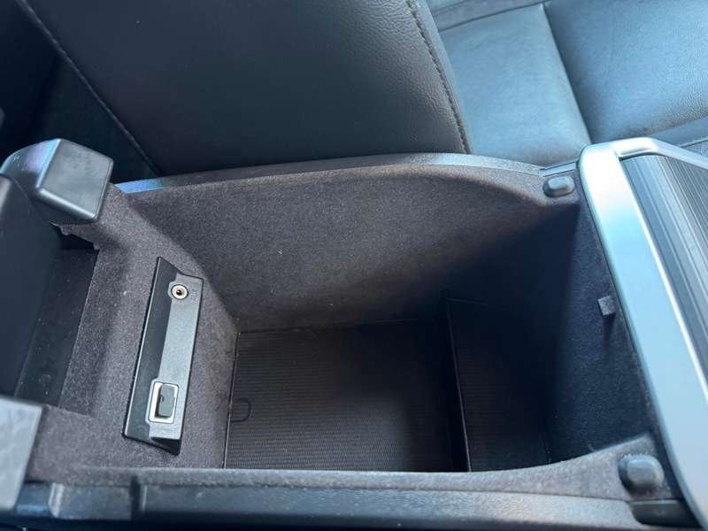 2014 VOLVO V70 2014 VOLVO V70