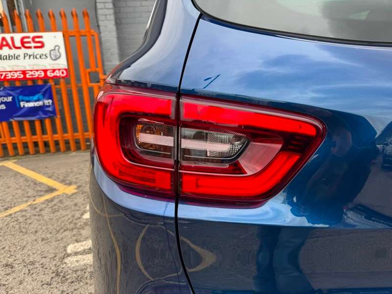 2017 RENAULT KADJAR 2017 RENAULT KADJAR