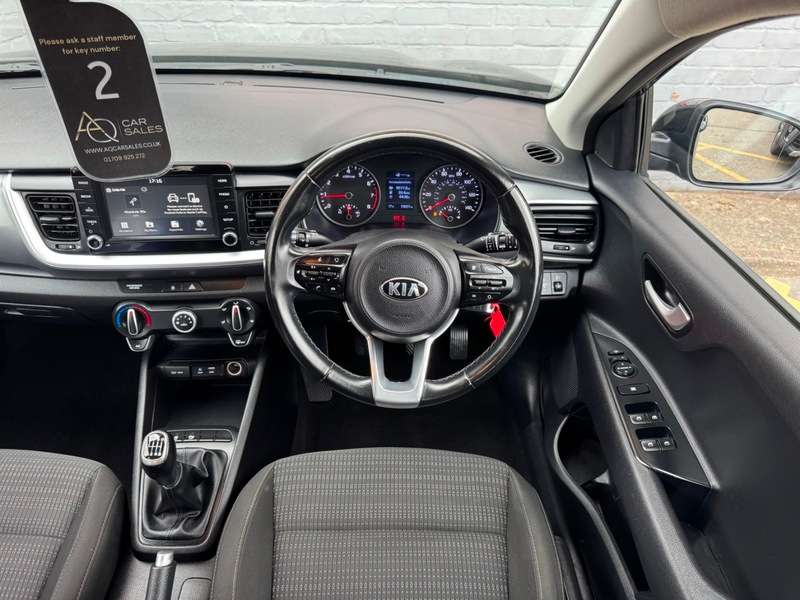 2019 KIA STONIC 2019 KIA STONIC