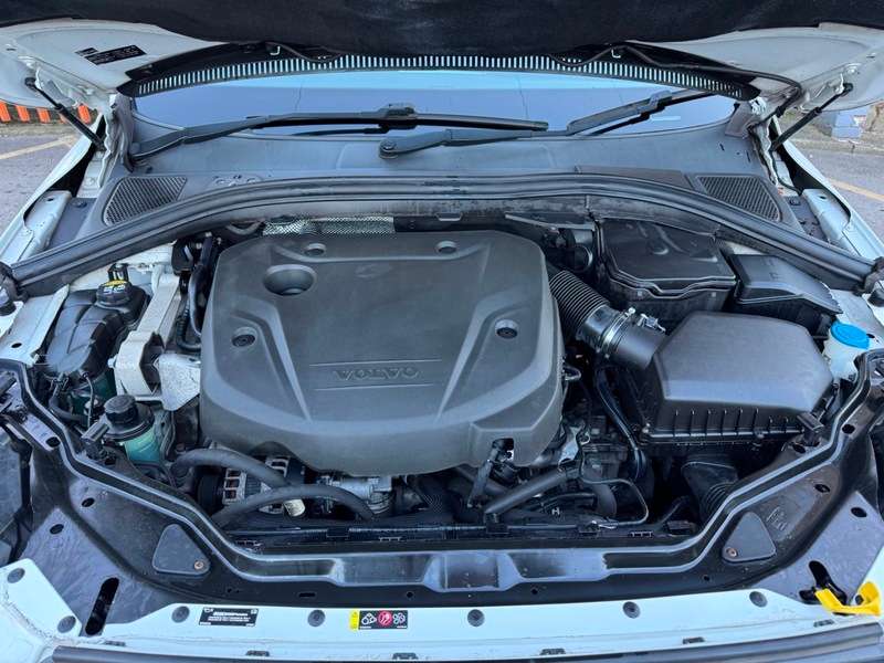 2015 VOLVO XC60 2015 VOLVO XC60