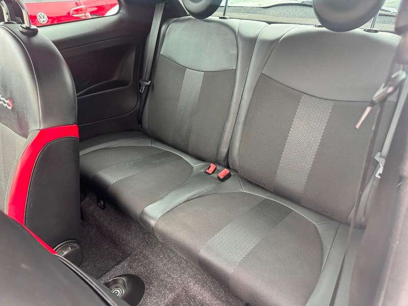 2014 FIAT 500 2014 FIAT 500