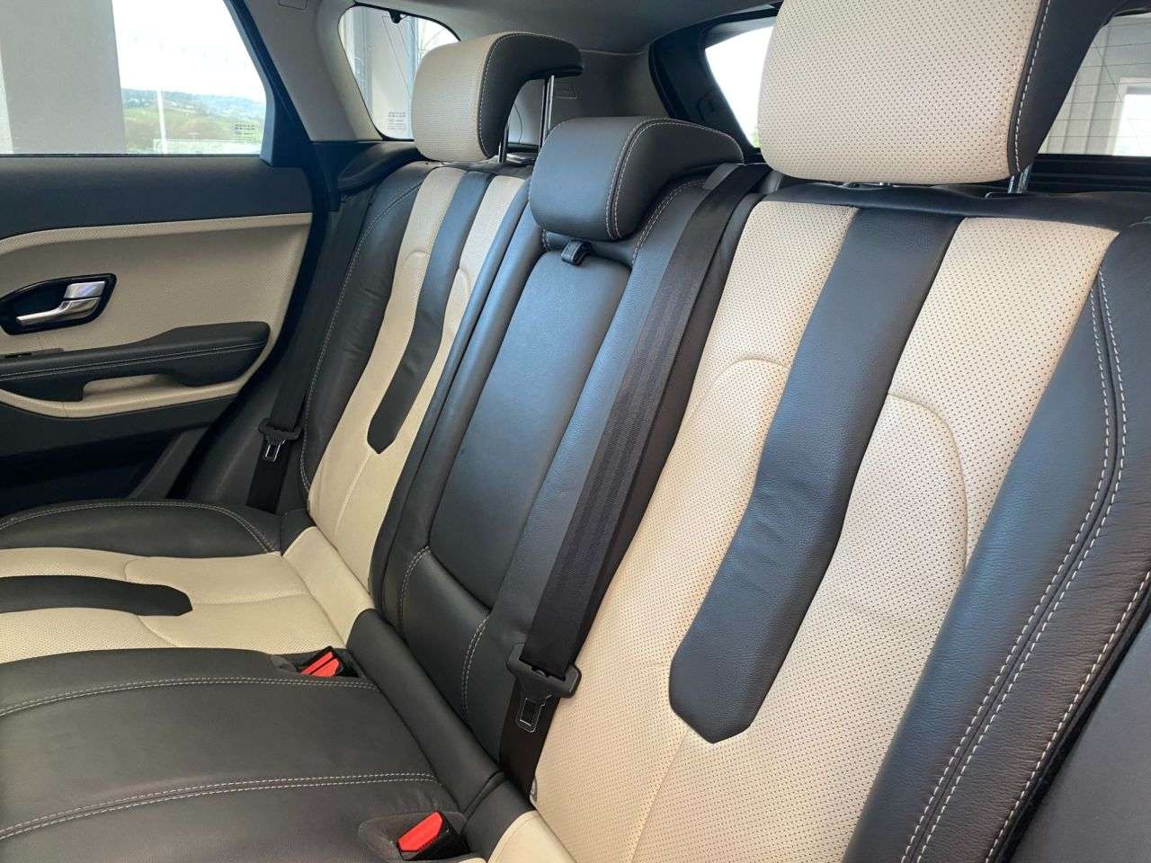 2014 LAND ROVER RANGE ROVER EVOQUE 2014 LAND ROVER RANGE ROVER EVOQUE