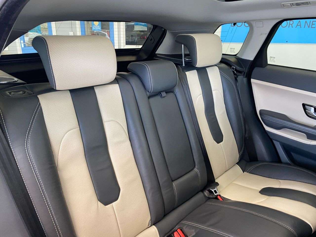 2014 LAND ROVER RANGE ROVER EVOQUE 2014 LAND ROVER RANGE ROVER EVOQUE